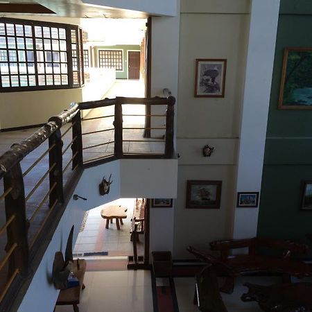 White Beach Resort Bar & Restaurant 푸에르토갈레라 외부 사진