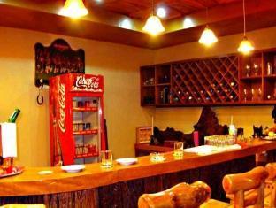 White Beach Resort Bar & Restaurant 푸에르토갈레라 외부 사진
